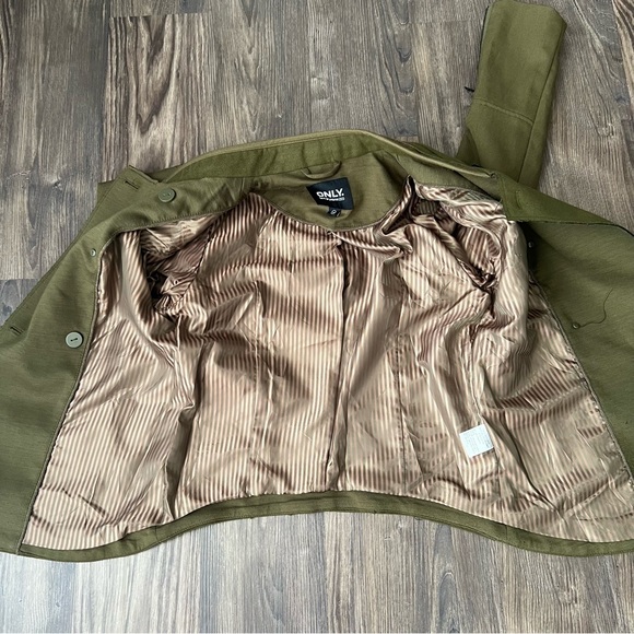 Only Love Urbanized Green Military Utility Style Jacket - Picture 7 of 16